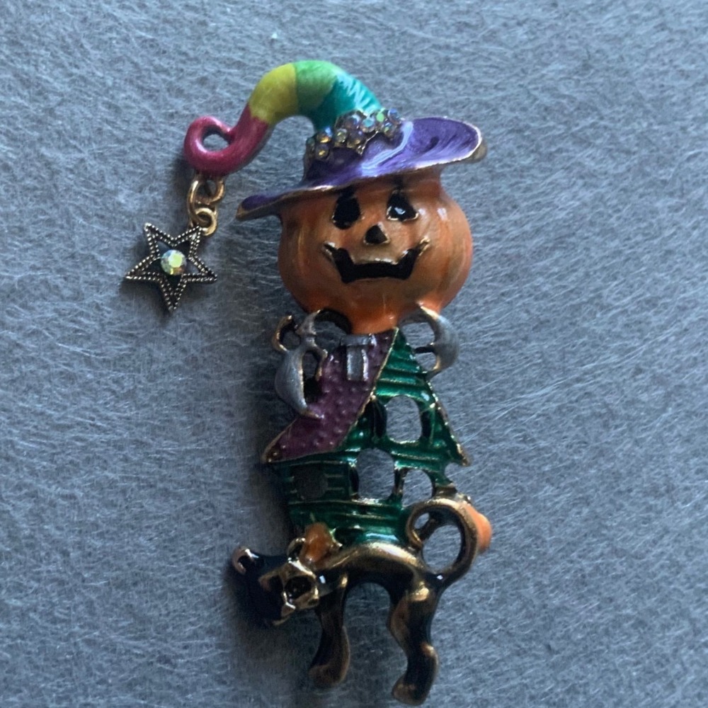 Halloween Jack O Lantern Pumpkin Witch Hat Haunted House Enamel Brooch Pin